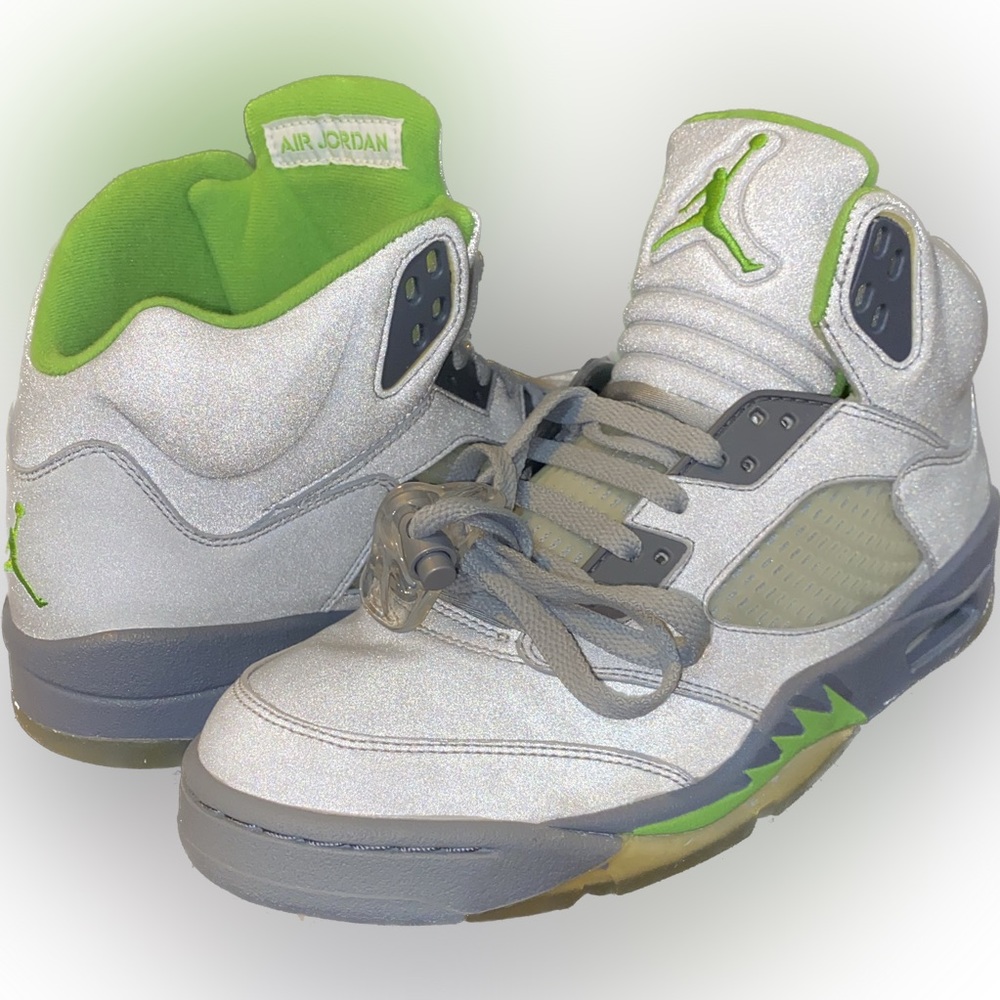 M 8.5 Air Jordan 5 Retro / Silver & Green
